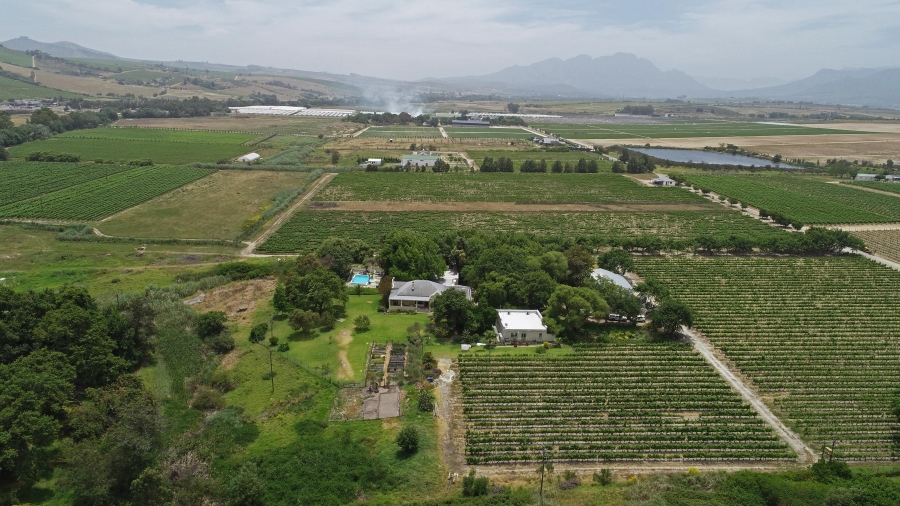 Commercial Property for Sale in Stellenbosch Farms Western Cape